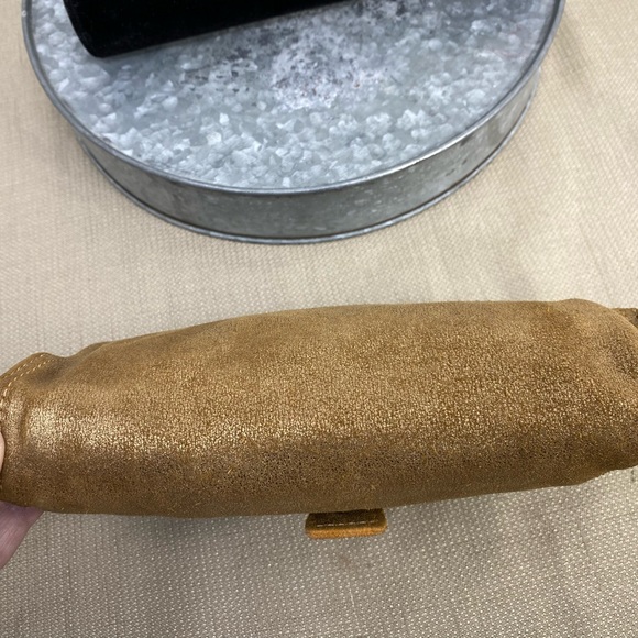 TANO ORIGINAL CHICKLIT GOLD SUEDE WALLET/CLUTCH - Picture 4 of 15